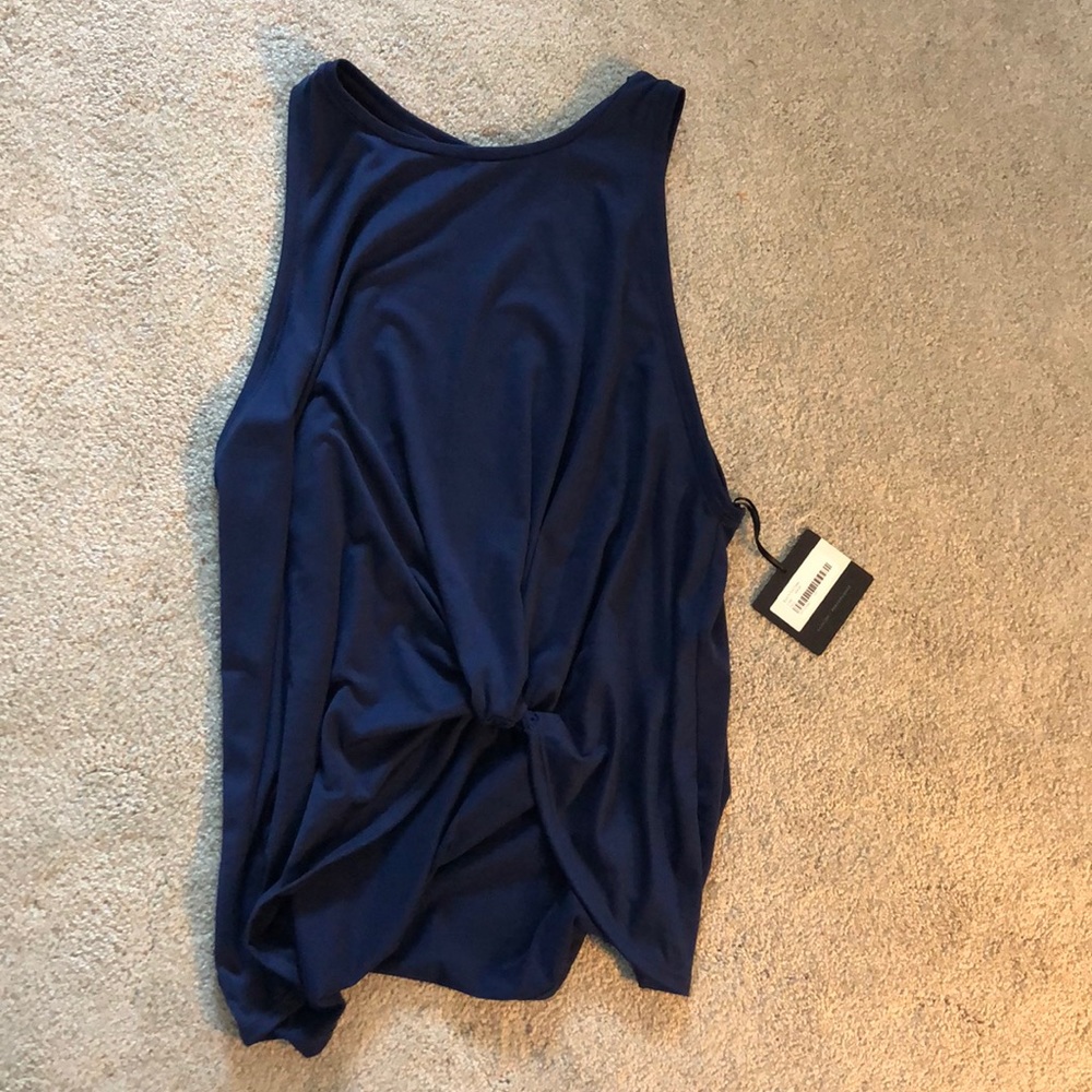 DYI knot so fast tank NWT size L